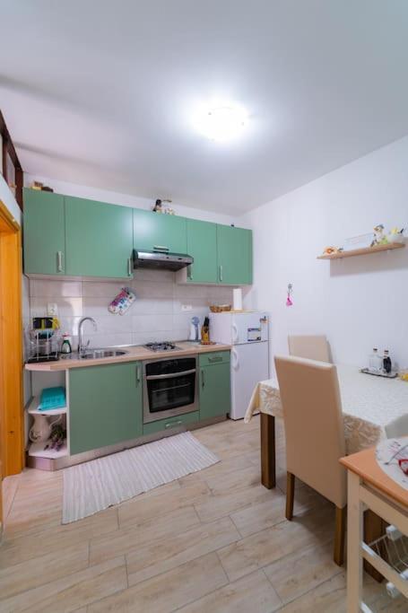 Charming Apartment In Old Town سبليت المظهر الخارجي الصورة