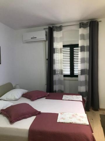 Charming Apartment In Old Town سبليت المظهر الخارجي الصورة